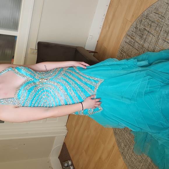 Size 10 Turquoise Prom/Pageant/Evening Gown by Ritzee Originals - Picture 1 of 10